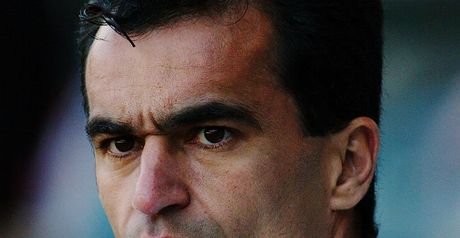 Martinez: Eases through