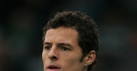 Weale: Wants contract