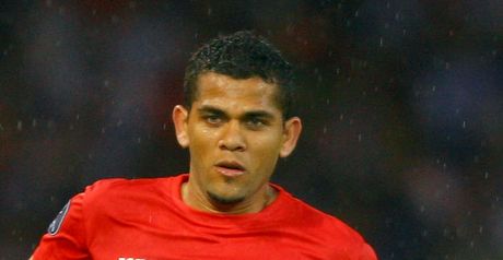 Alves: Committed to Sevilla