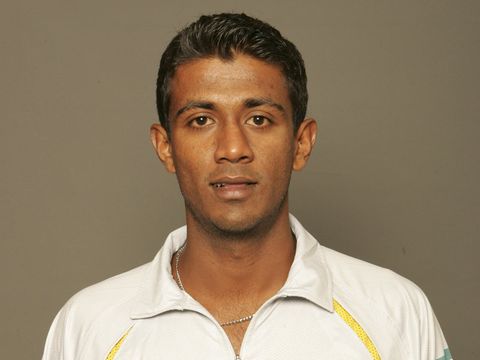 Farveez Maharoof 