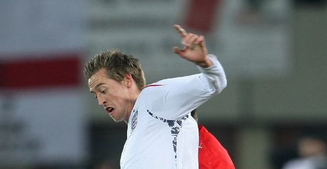 Crouch: Defoe hope