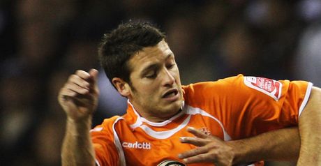 Hoolahan: Norwich move