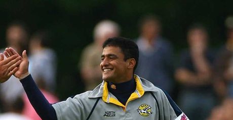 Arafat in action for Kent