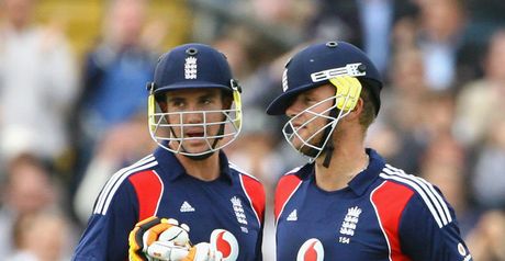 Pietersen and Flintoff: Celebrating century stand