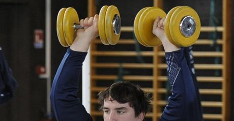 Picamoles: Strong replacement