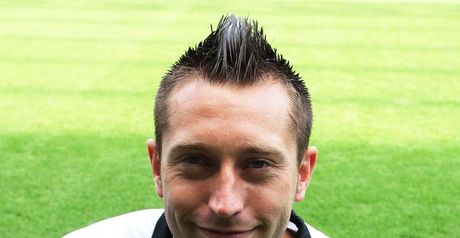 Dobbie: Pens new deal