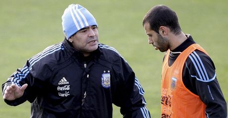 Mascherano: Backing Maradona