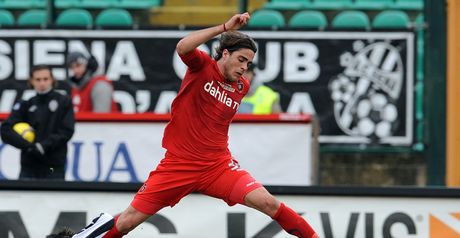 Emilson Cribari: New Rangers signing admits club history persuaded him to move