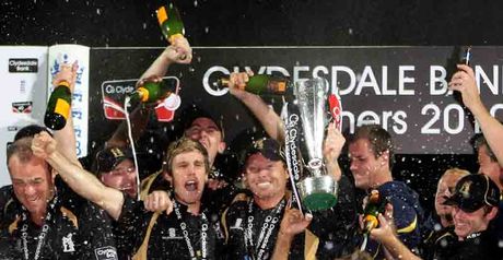 Warwickshire Bears: CB40 champs