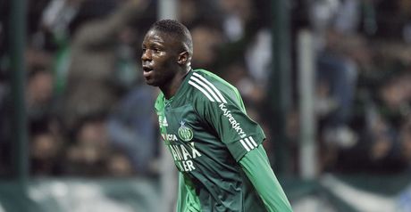 Bakary Sako: In talks with Wolves over a move to Molineux