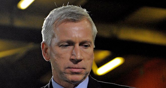 Pardew: Says sorry to fans