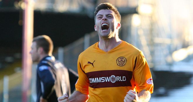 Steve Jennings: Motherwell have confirmed the player remains available for selection