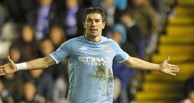 Kolarov: Set for United