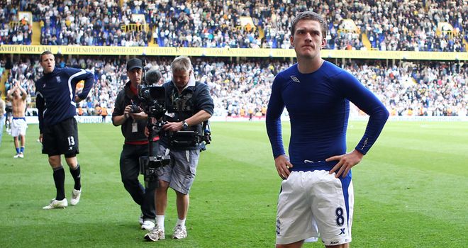 Gardner: Birmingham midfielder set to hold talks with Sunderland on Wednesday