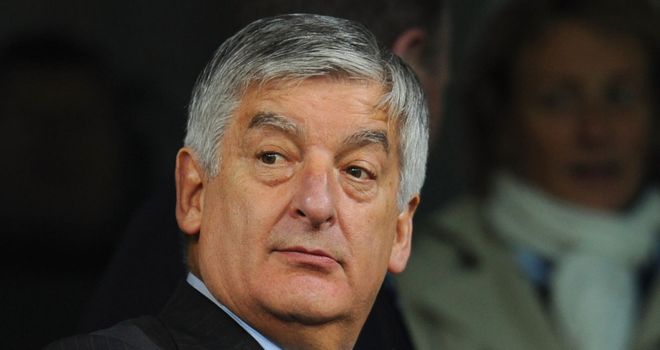 David Bernstein: FA chief executive welcomes Blatter apology after