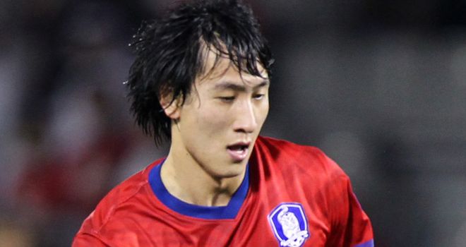Ji Dong-won: Linked with move to Sunderland