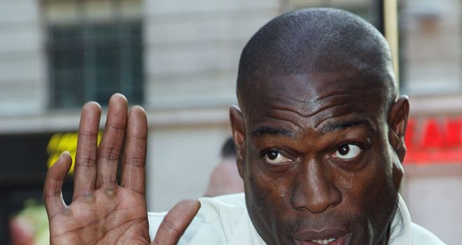 Frank Bruno wants Joshua to relax and use his reach