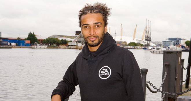 Assou-Ekotto: Expects Adebayor to be backed by the Spurs fans if he starts scoring goals