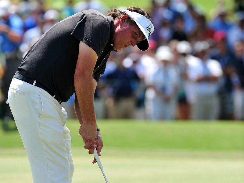 Phil Mickelson missed too many short putts to get right into contention.