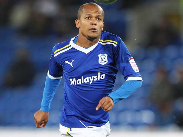 Robert Earnshaw