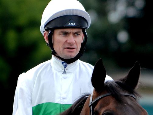 Robert Havlin: Rides Strategic Action at Kempton