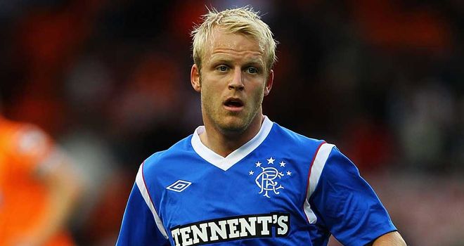 Steven Naismith: Rangers striker opts not to transfer his contract to newco Rangers