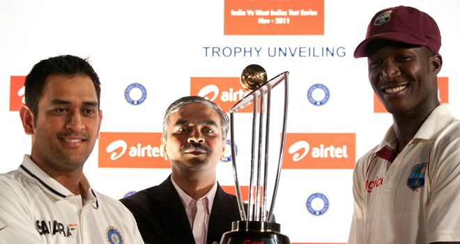 Mahendra Singh Dhoni: determined to take India back to top of Test rankings