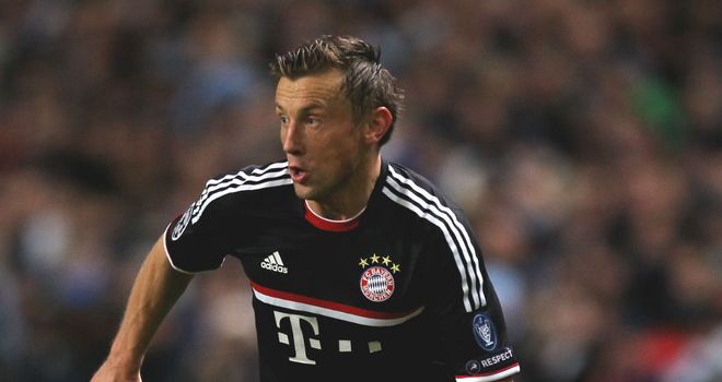 Ivica Olic: Out of contract in the summer but no deal has been agreed with Wolfsburg