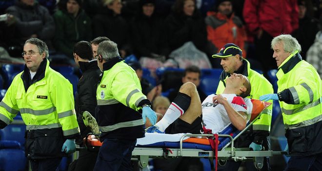 Nemanja Vidic: Injured his right knee a minute before half-time in his team's clash with FC Basel in Switzerland