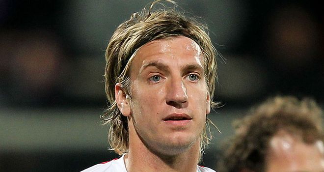 Maxi Lopez: Catania striker is an alternative target if Milan miss out on Carlos Tevez