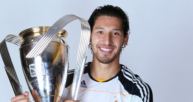 Omar Gonzalez: Linked with move to England