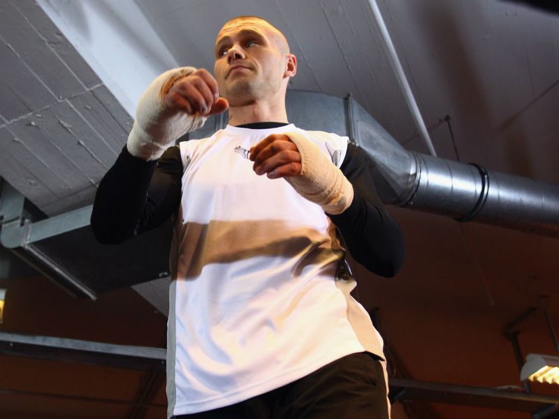 Murray - who was crowned Prizefighter champion back in 2009 - has only been 12 rounds once in his career.