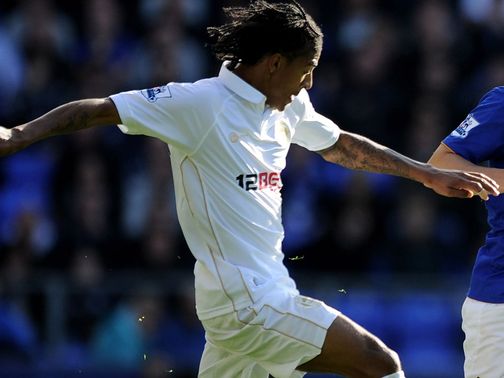 Van Aanholt: Vitesse loan