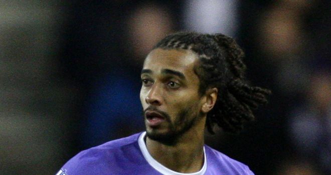 Benoit Assou-Ekotto: Does not believe title is out of reach for Tottenham this season