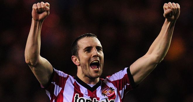 John O'Shea: Suffered a fractured hand in the draw with Newcastle last weekend