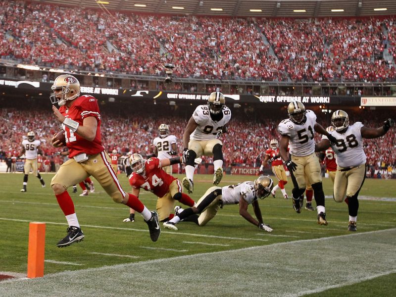 49ers quarterback Alex Smith also ran in for a dramatic score during an epic contest.
