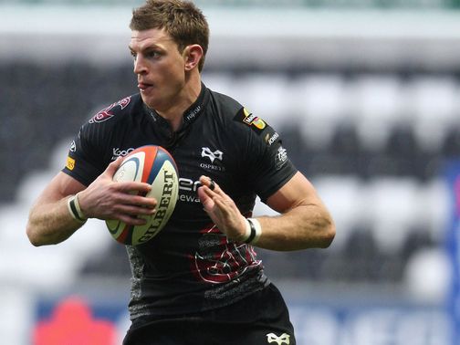 Nikki Walker: Worcester winger will make his comeback from injury