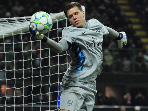 Szczesny: Arsenal would not settle for fourth place