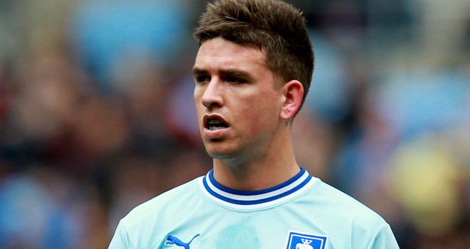 Cody McDonald: Training with Gillingham
