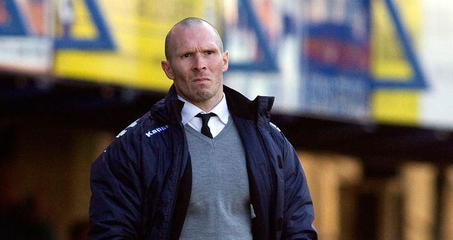 Michael Appleton: Dreaming of being able to concentrate on football at Portsmouth