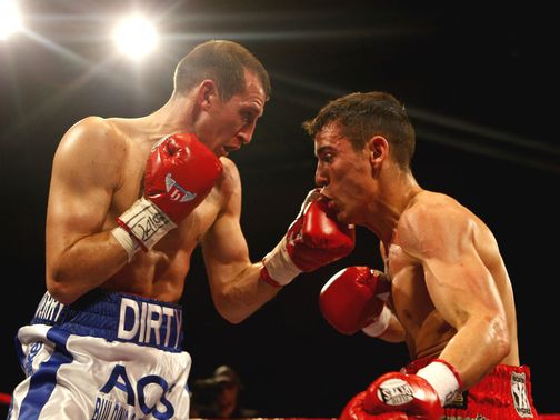 Anthony Crolla (r): Was beaten by Mathews (l) last year