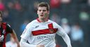 MacKenzie loaned to Blackpool