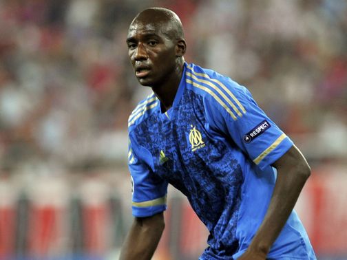Alou Diarra: Undergoing a medical at Upton Park