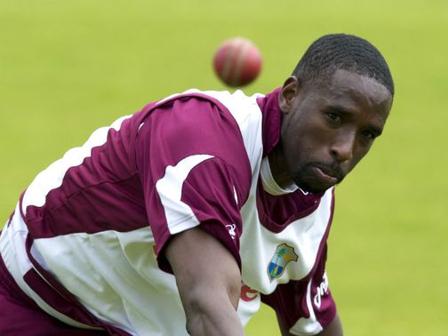 Shane Shillingford: Took 6-49 in the innings