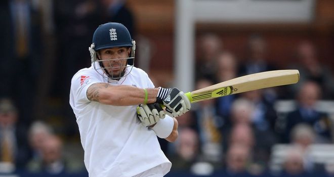 Kevin Pietersen: Fined over tweet