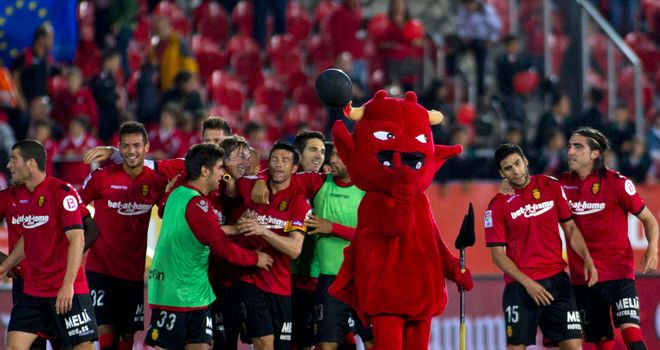 Real Mallorca move to the top of La Liga with win over Real Sociedad
