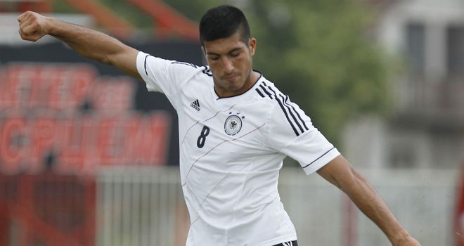 http://e0.365dm.com/12/07/660x350/Emre-Can-Hungary-U19-vs-Germany-U19_2789717.jpg?20120704090111