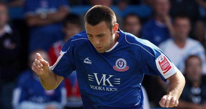 Lowry: Out injured for Plymouth