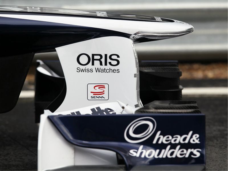 Are Williams trying to emulate Mercedes' double DRS? The FW34 certainly featured some tubing from the nose downwards on day two