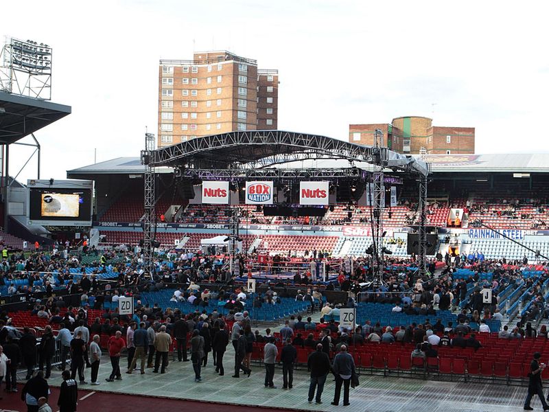 Upton Park was the venue for the both between the two British heavyweights.